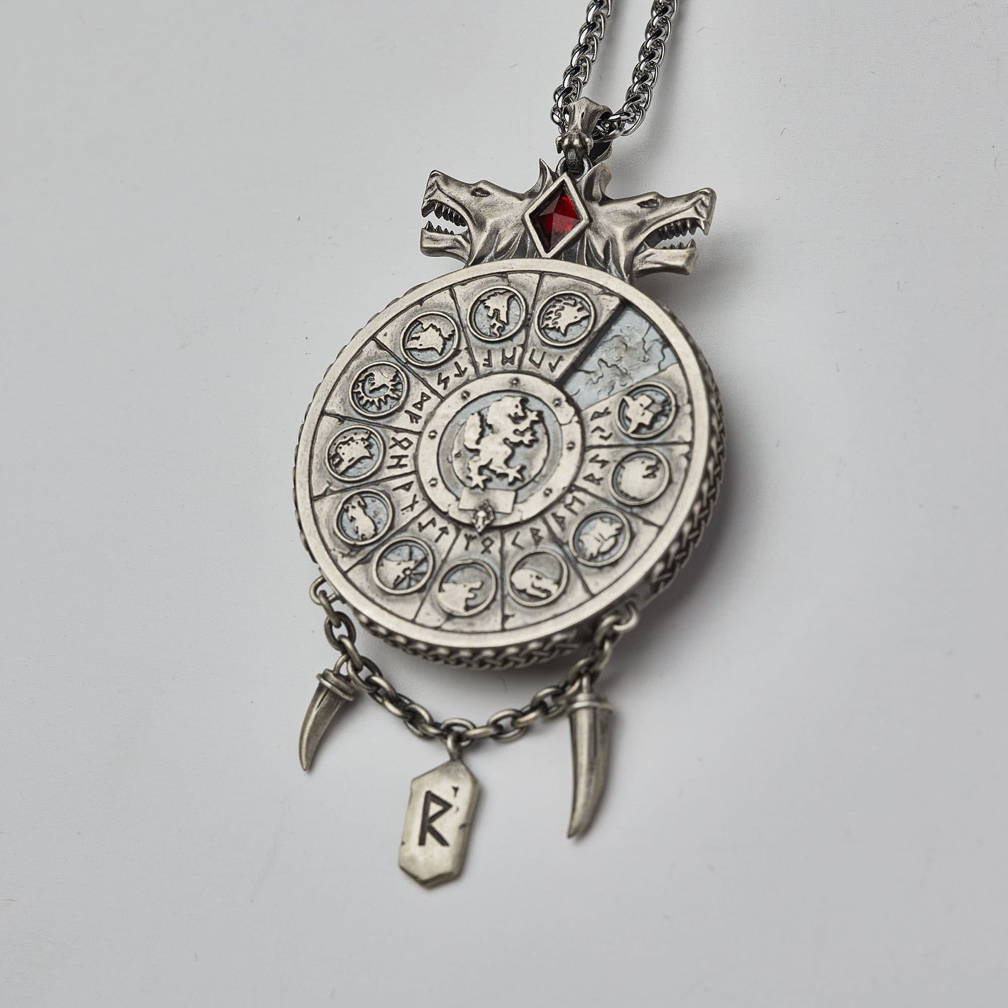 Warhammer 40K Vlka Fenryka Grand Annulus Pendant Silver Space Wolf  by Starforged